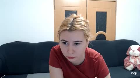 dianasmiey7 online show from 02.15.25