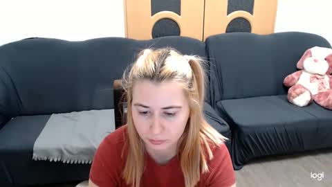 dianasmiey7 online show from 03.04.25