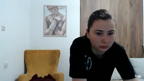 Snapshot of dianasmiey7 chatting on 05.26.26 dianasmiey7 online show from 05.26.26