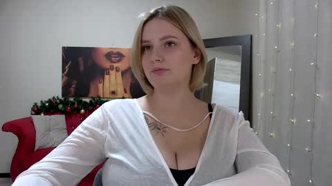 Diane Mills online show from 12.20.25