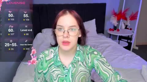 Snapshot of dianne_davis chatting on 12.07.24 Dianne online show from 12.07.24