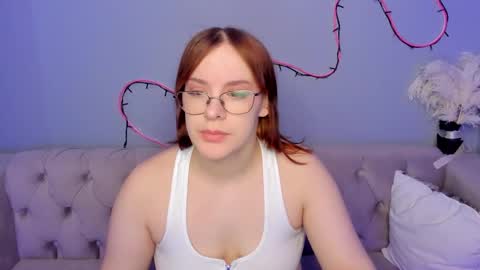 Snapshot of dianne_davis chatting on 02.12.25 Dianne online show from 02.12.25