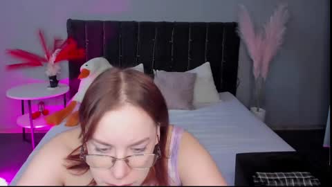 Snapshot of dianne_davis chatting on 03.04.25 Dianne online show from 03.04.25