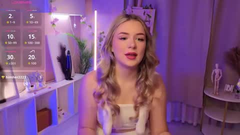 Snapshot of diannedibartolo chatting on 10.20.25 diannedibartolo online show from 10.20.25