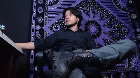 DICAPRIO online show from 01.17.25