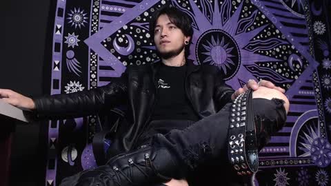 DICAPRIO online show from 01.30.25