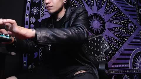 DICAPRIO online show from 01.30.25