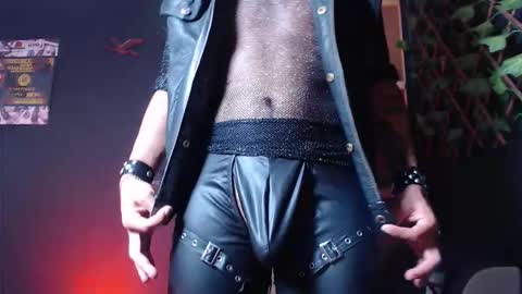 DICAPRIO online show from 10.14.25