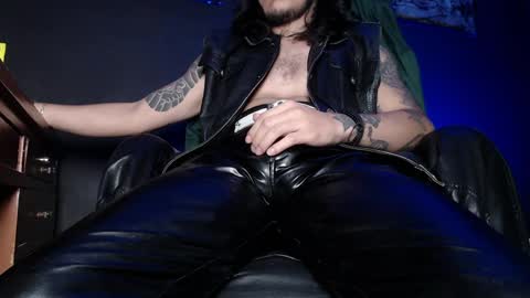 DICAPRIO online show from 03.27.26