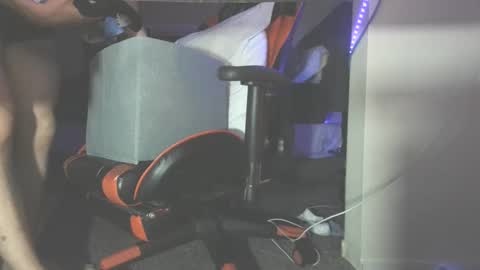 Dick And Muscle online show from 10.01.25