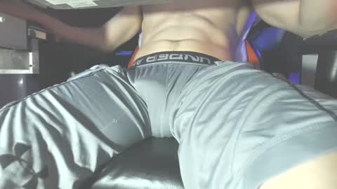 Dick And Muscle online show from 10.08.25