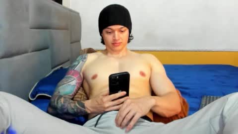 Snapshot of dick_demon_1 chatting on 10.01.25 jhon online show from 10.01.25