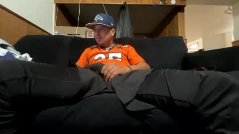 Snapshot of dickemdown93est chatting on 10.06.25 dickemdown93est online show from 10.06.25