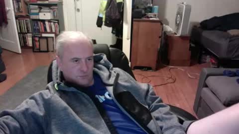 Snapshot of dickflasher5 chatting on 01.05.25 Richard Fleischer online show from 01.05.25