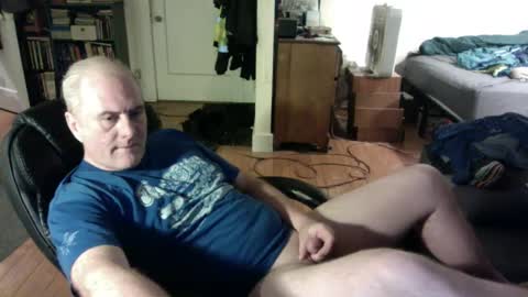 Snapshot of dickflasher5 chatting on 01.10.25 Richard Fleischer online show from 01.10.25