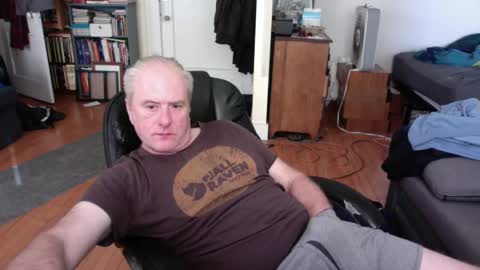 Snapshot of dickflasher5 chatting on 01.28.25 Richard Fleischer online show from 01.28.25