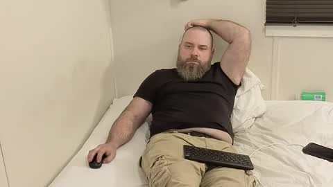 Snapshot of dickhardagain69 chatting on 11.25.25 dickhardagain69 online show from 11.25.25