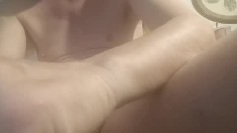 Snapshot of dickielee306251 chatting on 01.05.25 dickielee306251 online show from 01.05.25