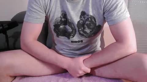 Snapshot of dickstaza chatting on 10.03.25 dickstaza online show from 10.03.25