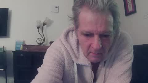 Dickwinner0000 online show from 12.10.24