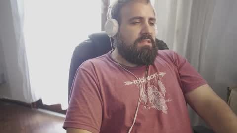Snapshot of dicristalino chatting on 04.27.26 Cristian Dipolino online show from 04.27.26