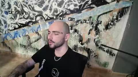 Snapshot of didismurf02 chatting on 02.18.26 didismurf02 online show from 02.18.26