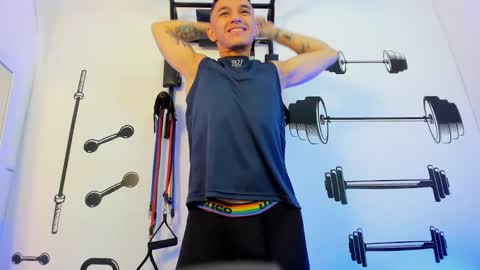 Snapshot of diegowesker chatting on 01.24.25 diegowesker online show from 01.24.25