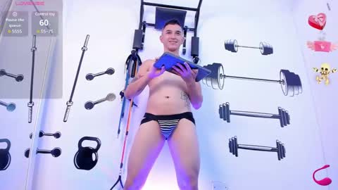 Snapshot of diegowesker chatting on 01.26.25 diegowesker online show from 01.26.25