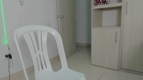 Snapshot of diegsz_ chatting on 12.28.24 diego online show from 12.28.24