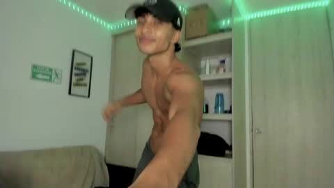 Snapshot of diegsz_ chatting on 02.02.25 diego online show from 02.02.25