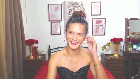 Dennesse online show from 12.03.24