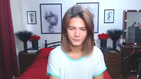 Snapshot of diense17 chatting on 10.13.25 Dennesse online show from 10.13.25