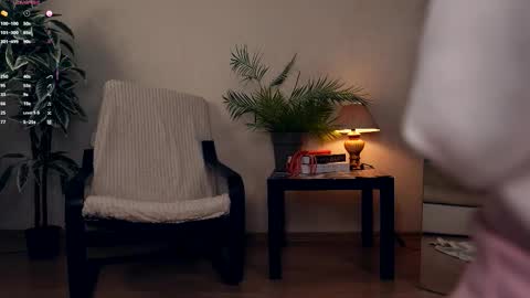 Elwyna online show from 10.02.25