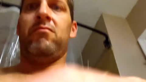 Snapshot of dig_bick_38 chatting on 11.08.25 Daddy online show from 11.08.25