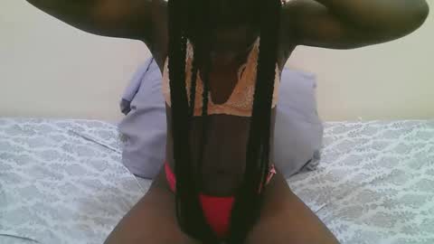 Snapshot of dijahot chatting on 10.02.25 Dijah online show from 10.02.25