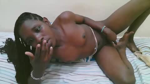 Snapshot of dijahot chatting on 10.30.25 Dijah online show from 10.30.25