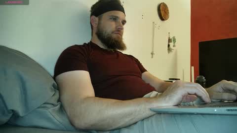 Daddy online show from 12.16.25