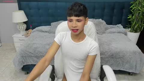  DILAN online show from 09.21.25
