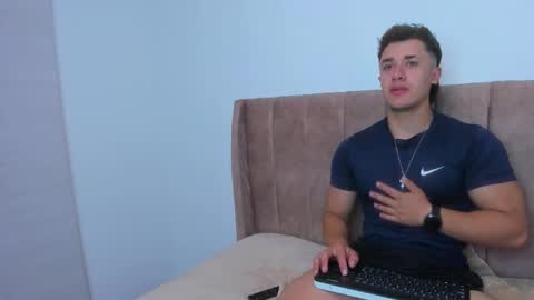 Dilan Coy online show from 09.28.25