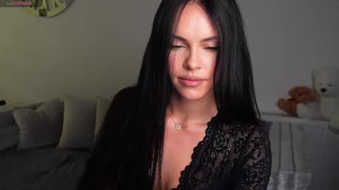 Snapshot of dilara_foxx chatting on 06.27.26 Dilara online show from 06.27.26