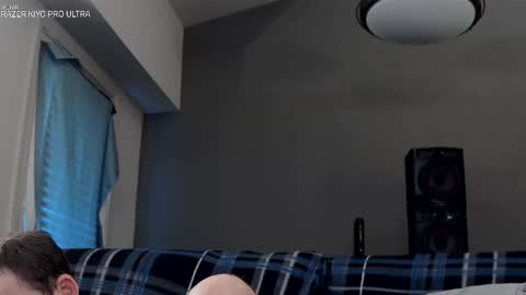 Dilldough405 online show from 10.06.25