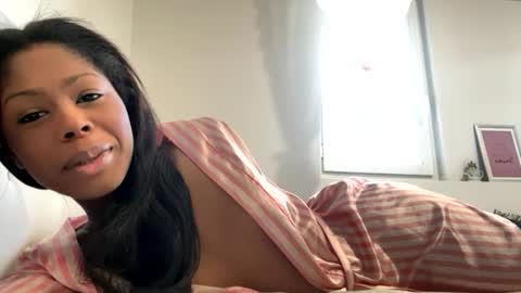 Snapshot of dilussoangel chatting on 05.31.26 dilussoangel online show from 05.31.26