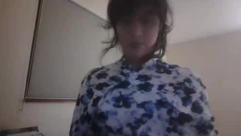 Snapshot of dimbobo2x chatting on 09.15.25 Roxxie Cleopatra online show from 09.15.25