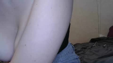 Snapshot of dimepiecexxx chatting on 03.01.26 Sofie online show from 03.01.26