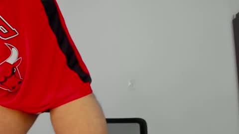 Snapshot of dimitricaruso chatting on 02.10.25 dimitricaruso online show from 02.10.25