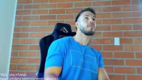 Snapshot of dimitricaruso chatting on 12.20.25 dimitricaruso online show from 12.20.25