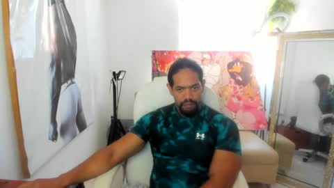 Snapshot of dimitry_muscle chatting on 01.13.25 dimitry kyle mucle online show from 01.13.25