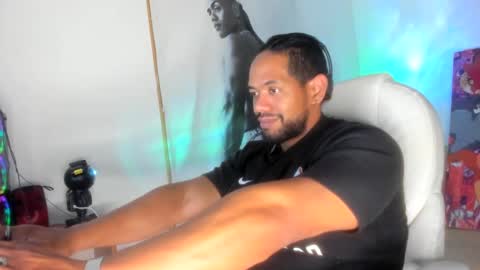 Snapshot of dimitry_muscle chatting on 02.07.25 dimitry kyle mucle online show from 02.07.25