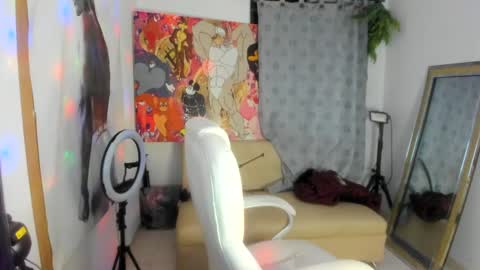 Snapshot of dimitry_muscle chatting on 02.15.25 dimitry kyle mucle online show from 02.15.25