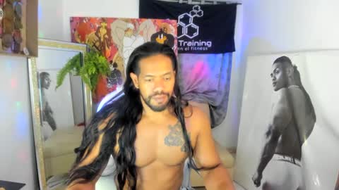 Snapshot of dimitry_muscle chatting on 09.28.25 dimitry kyle mucle online show from 09.28.25